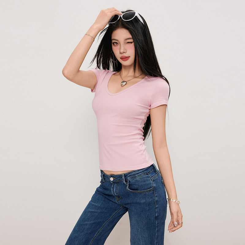 Camiseta deportiva de manga corta con escote en V