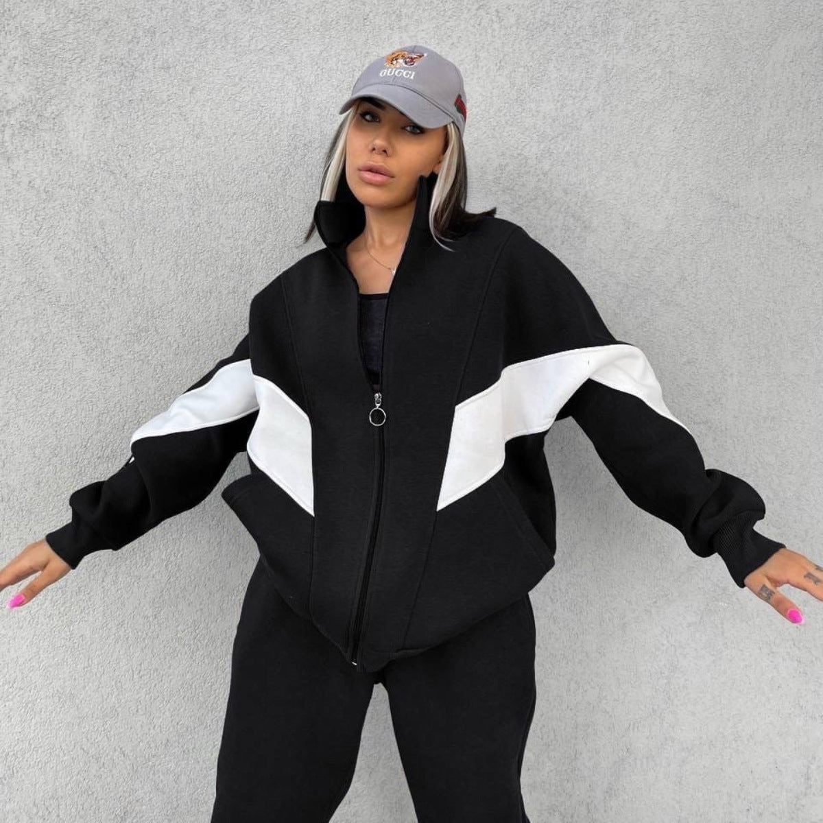 Conjunto casual deportivo de dos piezas para mujer