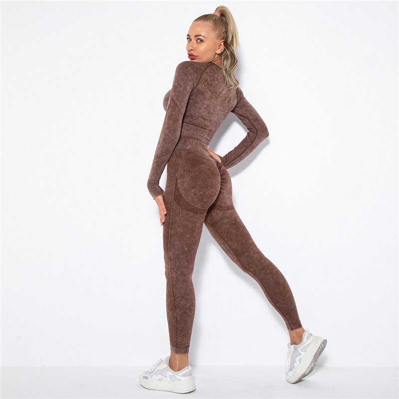 Conjunto deportivo de dos piezas para mujer