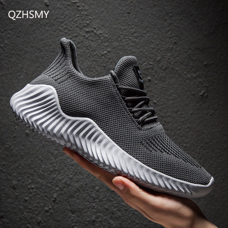 Zapatillas de hombre de alta calidad, transpirables, de moda, color blanco, para gimnasio, informales, ligeras, para caminar, calzado de tallas grandes.
