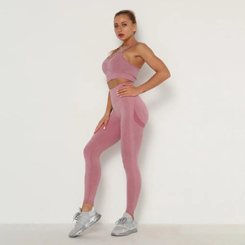 Conjunto deportivo sin costuras para mujer