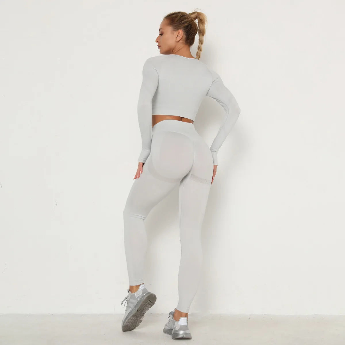 Conjunto deportivo sin costuras para mujer