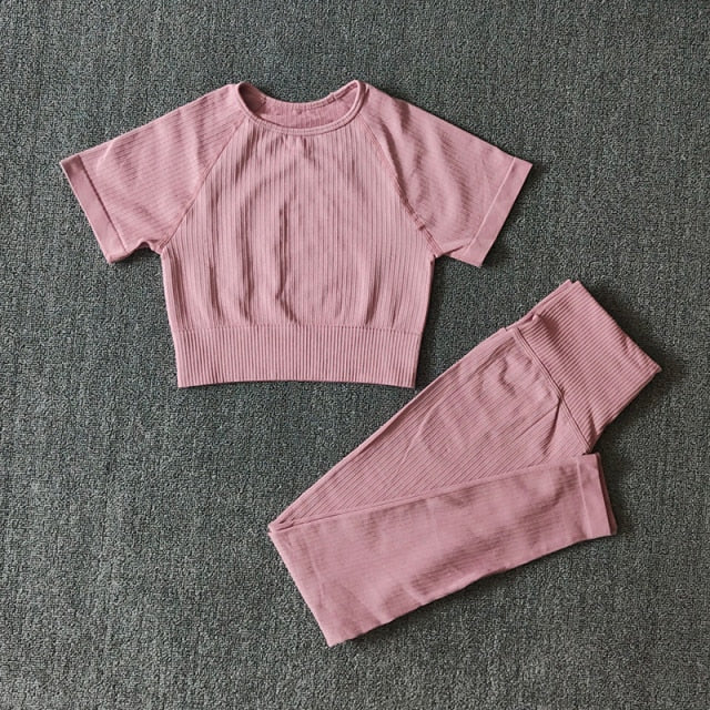 Conjunto Yoga Seamless para Mujer – Crop Top Manga Corta y Leggings Deportivos