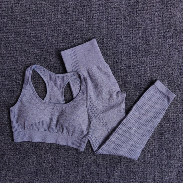 Conjunto Yoga Seamless para Mujer – 2, 3 o 5 Piezas con Crop Top Manga Larga, Corta o Sin Mangas y Leggings