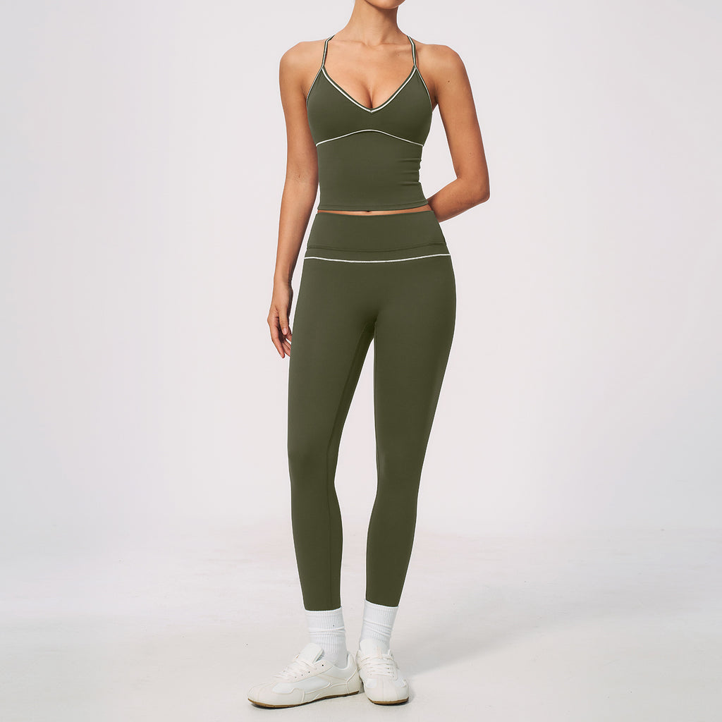 Conjunto deportivo de verano para mujer: top corto con cuello en V y leggings de cintura alta, con control de abdomen y diseño ajustado.