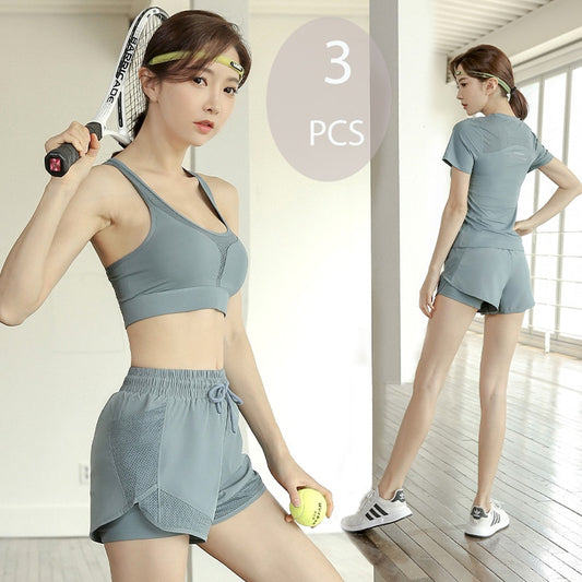 Conjunto de yoga de tres piezas para mujer