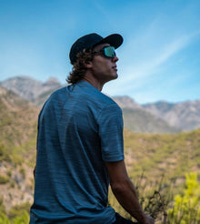 Camiseta Endurance Gris Hielo
