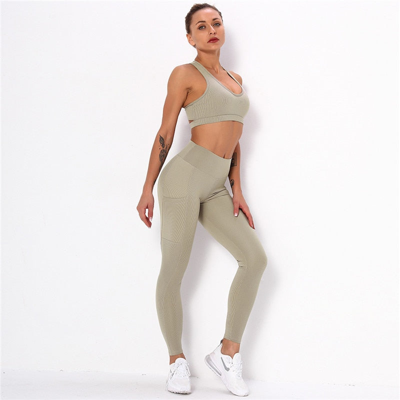 Conjunto deportivo de mujer con mallas para gimnasio, yoga y entrenamiento