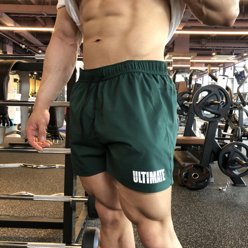 Pantalón corto deportivo de tres cuartos para hombre