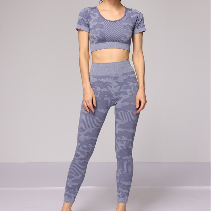 Conjunto de Yoga Sin Costuras para Mujer – Top Espalda Descubierta y Leggings Estampado Leopardo