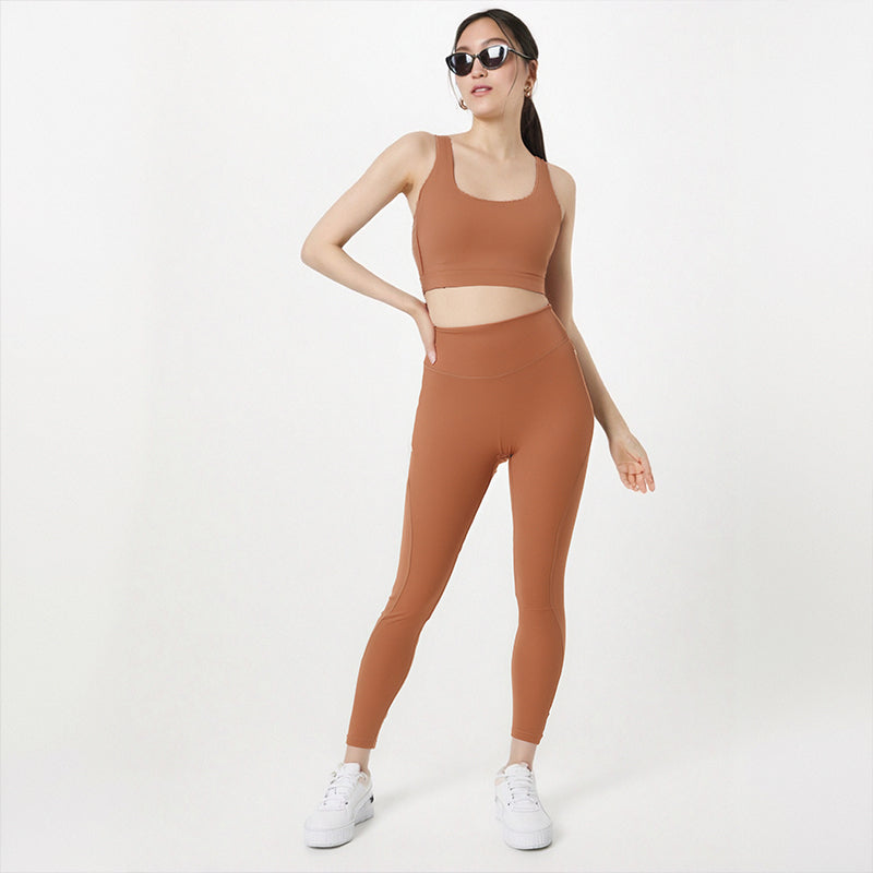 Conjunto deportivo para mujer: sujetador sin mangas y leggings de secado rápido para yoga y running