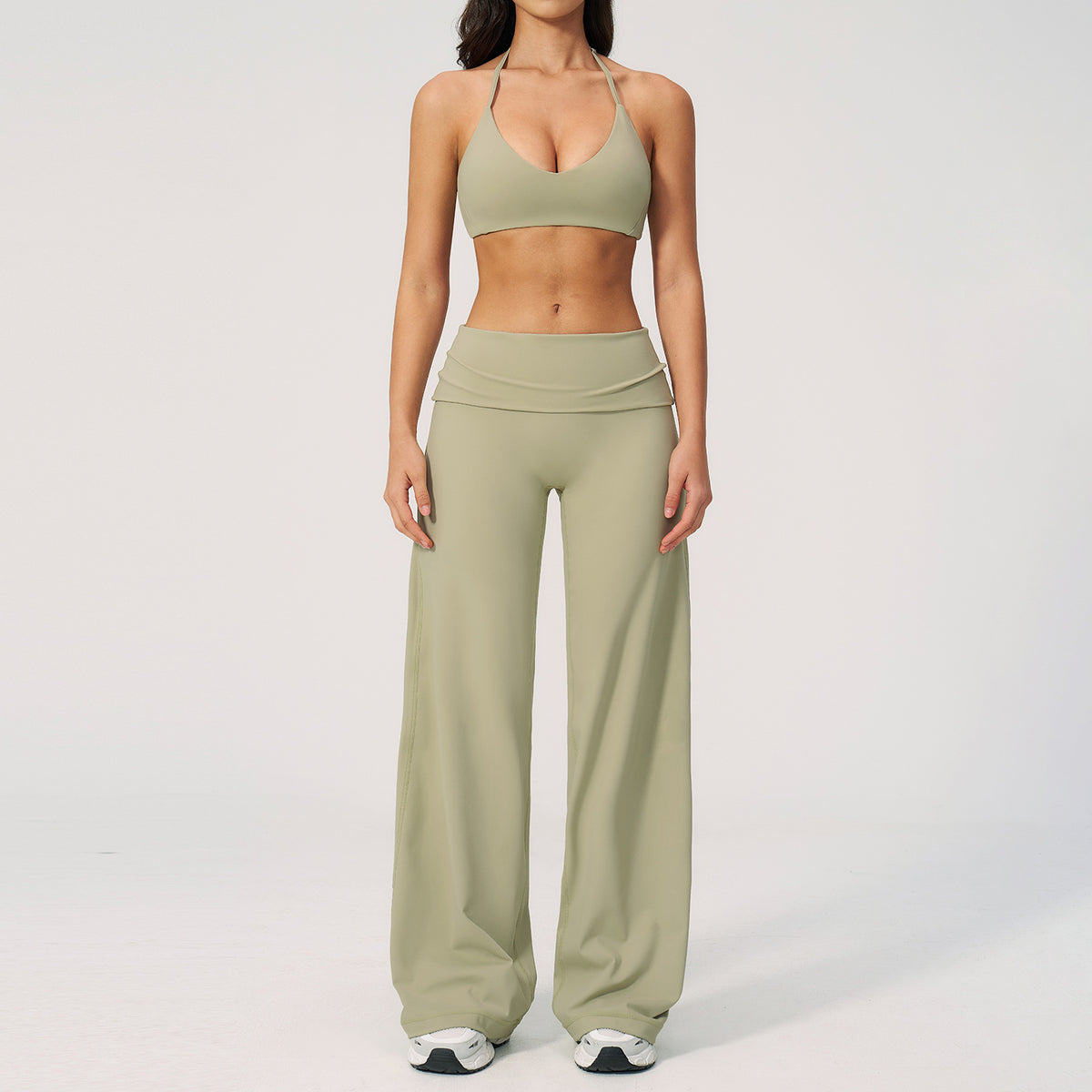 Conjunto deportivo sin mangas con sujetador y leggings