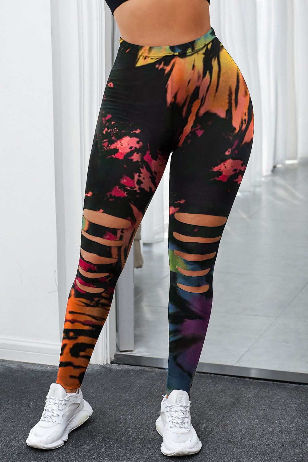 Leggings deportivos con aberturas y estampado tie-dye multicolor