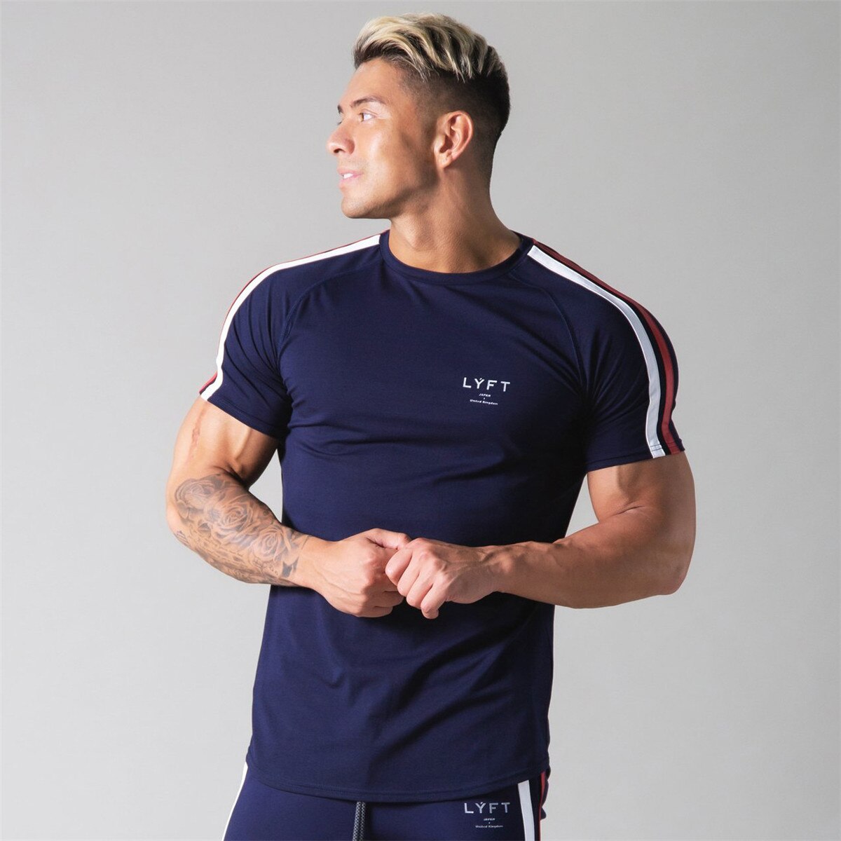 Camiseta deportiva de manga corta para hombre
