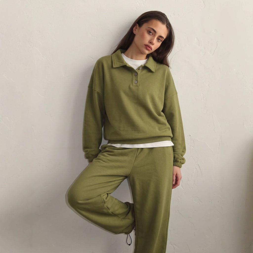 Conjunto de ropa deportiva de moda: polo de manga larga y pantalones de pierna ancha