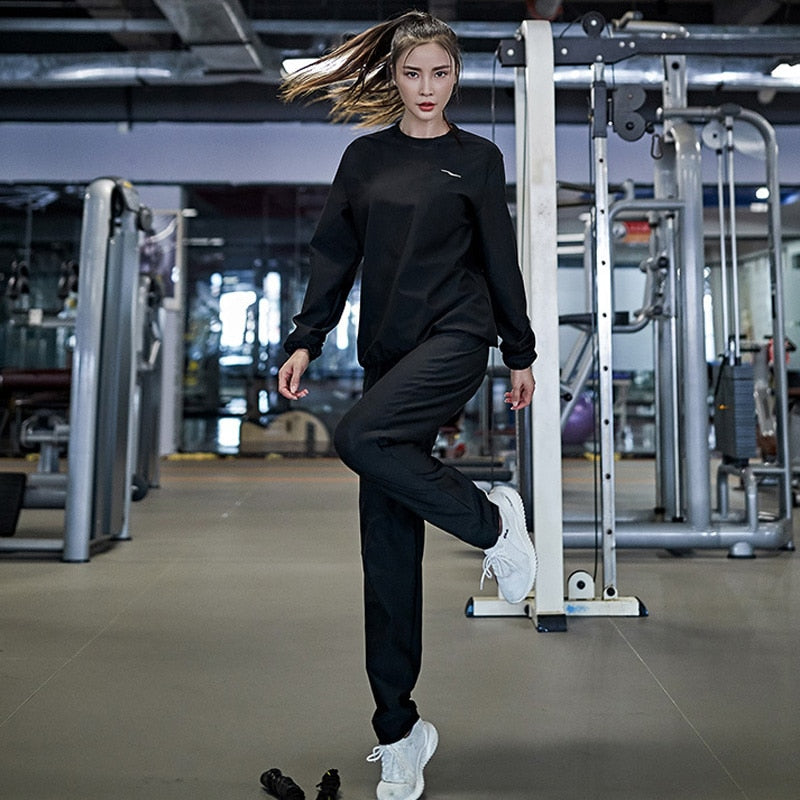 Conjunto deportivo de mujer para yoga y entrenamiento