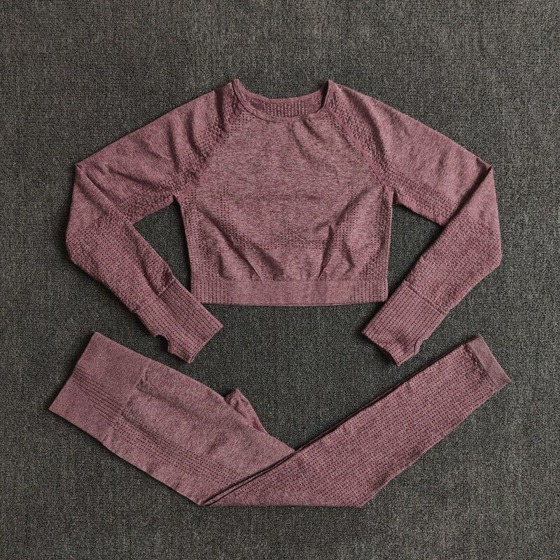Conjunto de yoga sin costuras con top y leggings