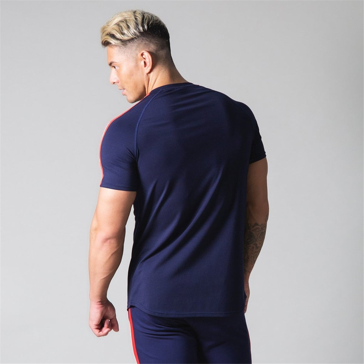 Camiseta deportiva de manga corta para hombre