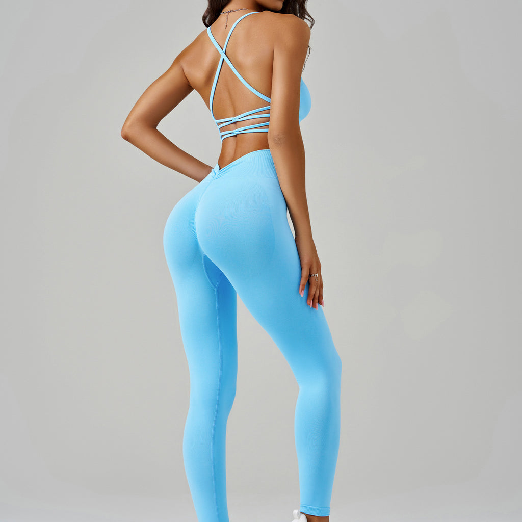 Conjunto de yoga para mujer de dos piezas con espalda descubierta, tirantes finos cruzados y diseño calado para deporte y fitness