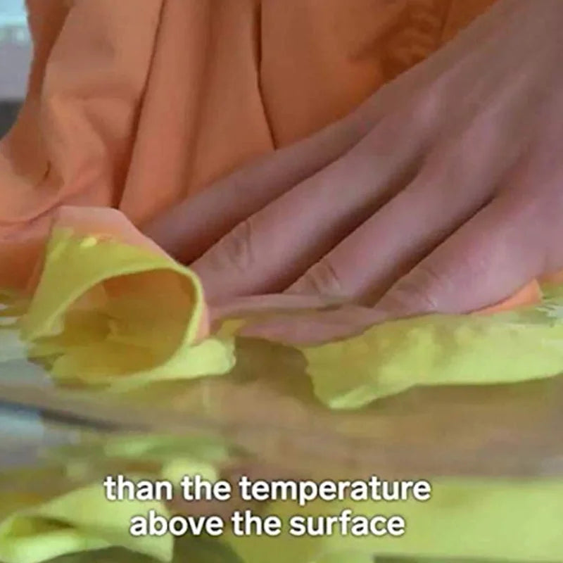 Pantalón corto de baño con cambio de color para hombre