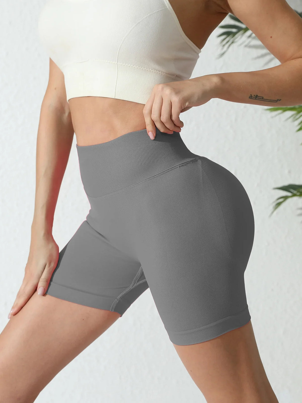 Women's High-Waist Knit Yoga Shorts with Stretch Fit for Training-5