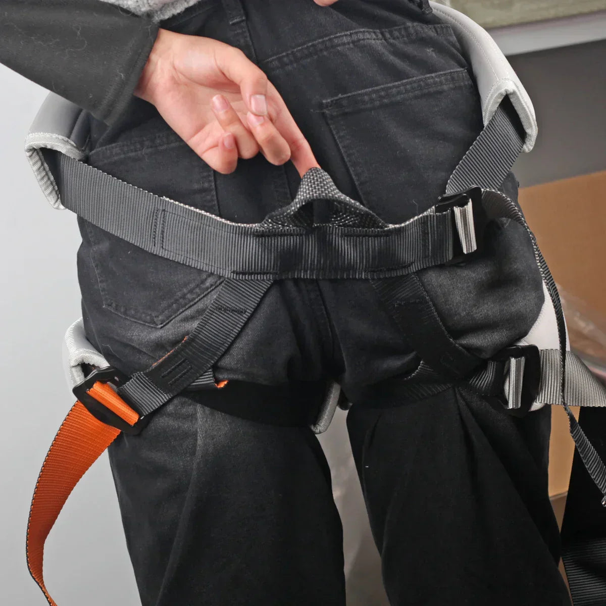 Arnés de entrenamiento con soporte acolchado para adultos