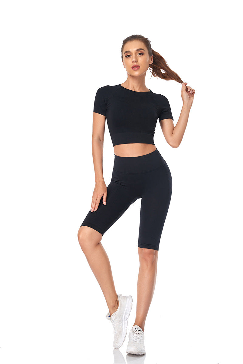 Conjunto Yoga Seamless 2 Piezas para Mujer – Crop Top Manga Corta y Shorts Cintura Alta