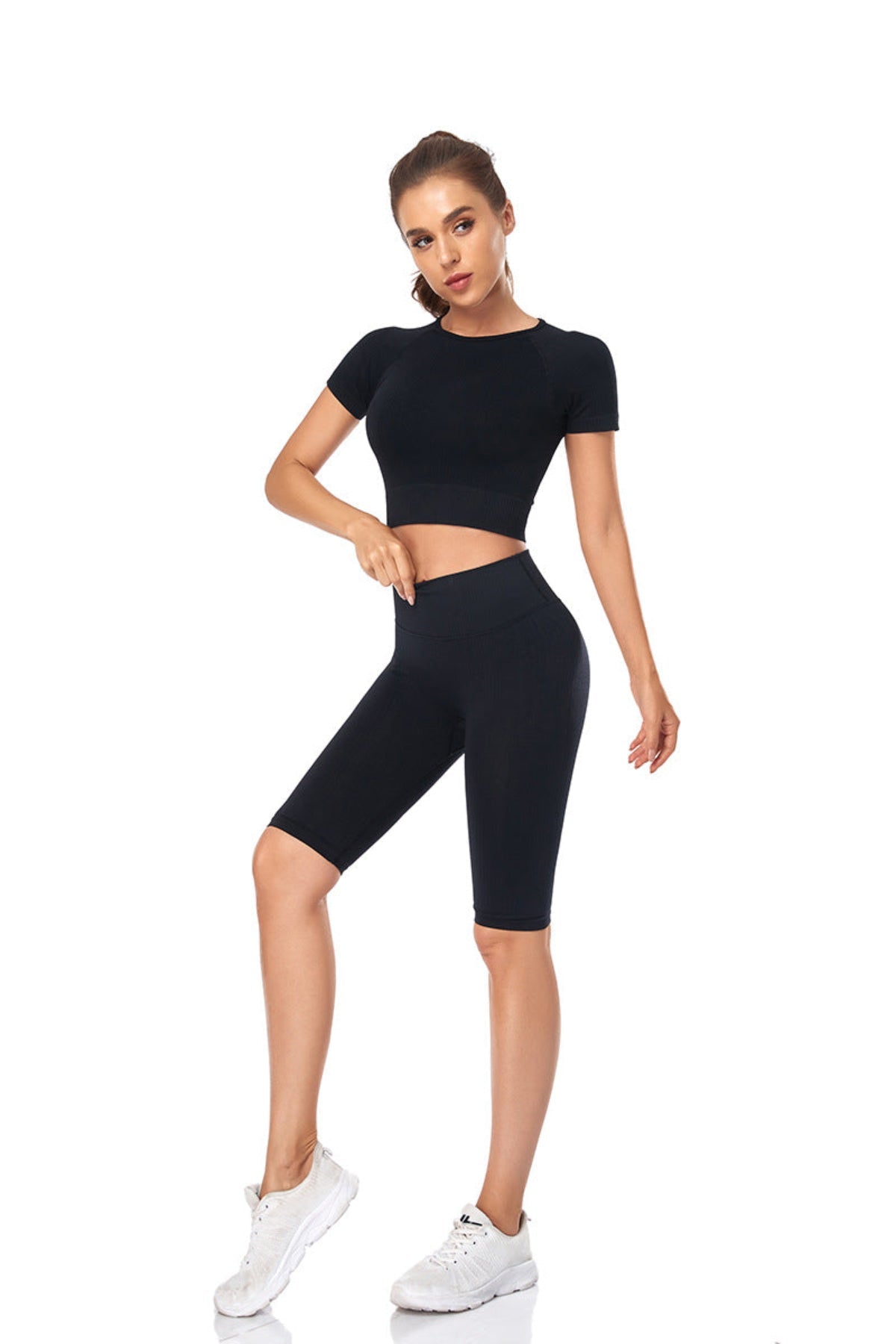 Conjunto Yoga Seamless 2 Piezas para Mujer – Crop Top Manga Corta y Shorts Cintura Alta