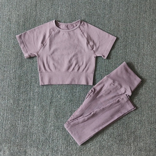 Conjunto Yoga Seamless para Mujer – Crop Top Manga Corta y Leggings Deportivos